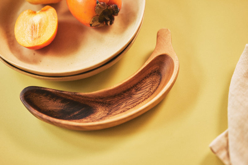 Acacia banana bowl tray HKliving 